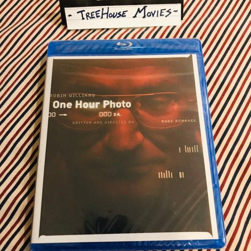 One Hour Photo ~ Blu Ray Robin Williams ~ New !!